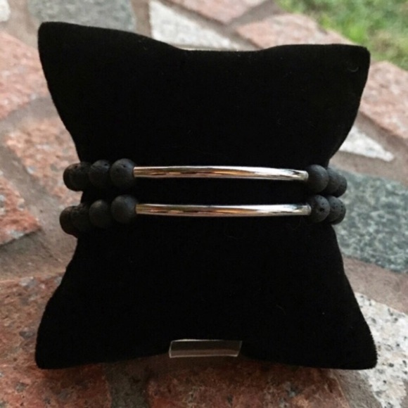 Genuine lava rock oil diffuser bar bracelets set of 2 - Picture 4 of 10